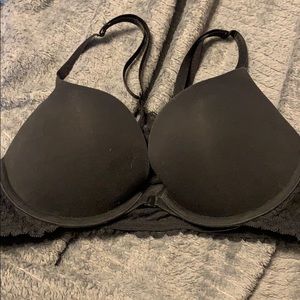 Victoria’s Secret 34c push up